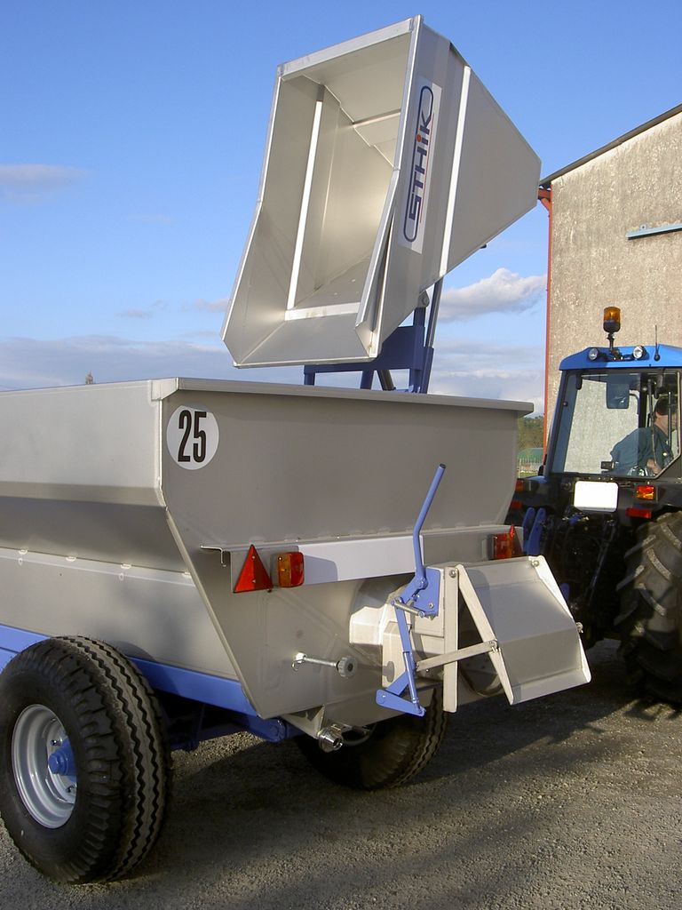 STHIK HOTTE 1 FT_1 100X100 | Schiélé Hotte élévatrice STHIK Cernay 0