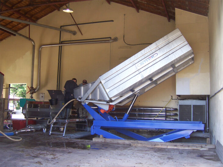 Conquêt élévateur à bec vibrant (STHIK) Sélestat 0